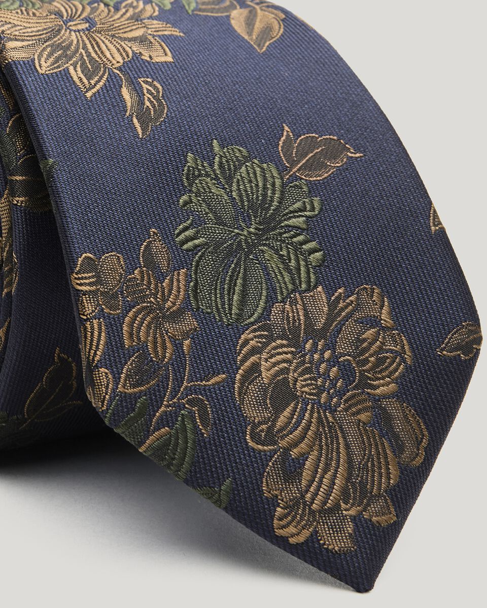 Spaced Jacquard Floral Silk Tie